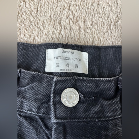 Bershka black, distressed denim shorts - Picture 3 of 6